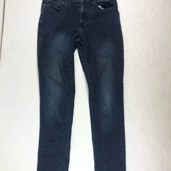 Izod Men's Denim Blue Jeans Dark Wash Comfort Stretch Straight Fit - Picture 5 of 9